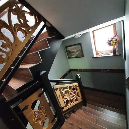 בית הארחה Londynek פורונין