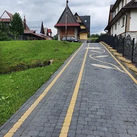 Londynek 3*